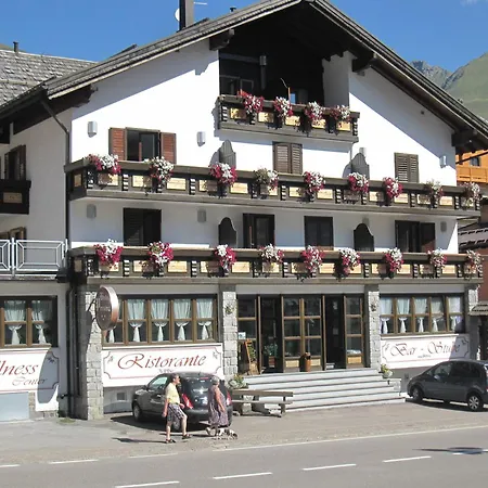 Hotel Presena-3